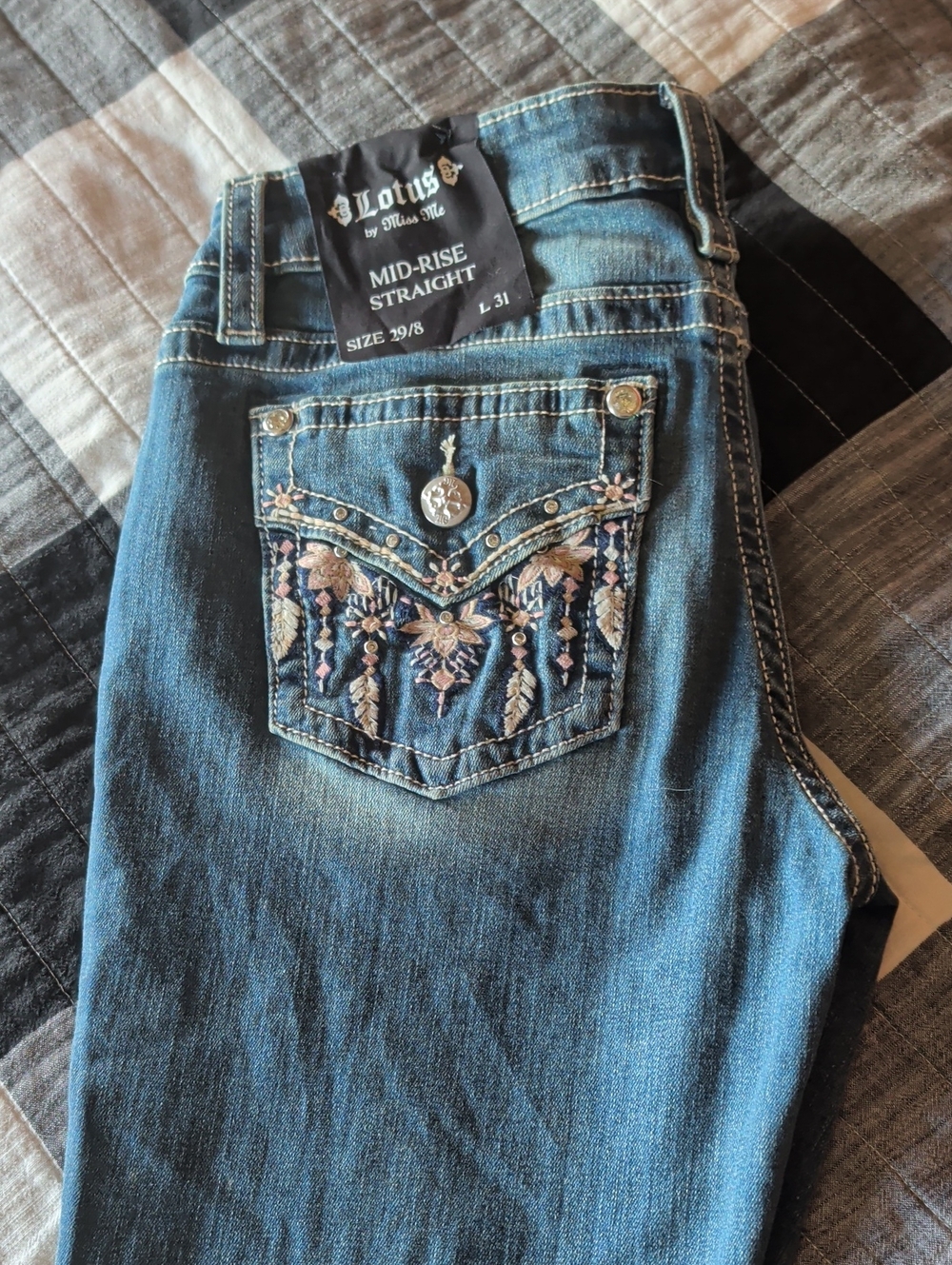 Miss Me Mid-Rise Straight Blue Jeans with Embroidered Pocket